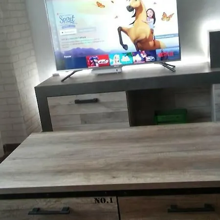 Piso Actual Estilo Industrial Apartment *