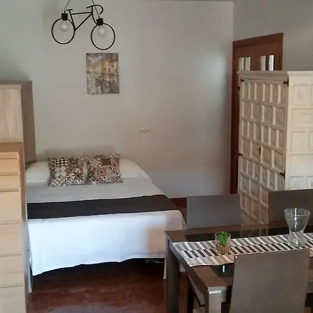 Piso Actual Estilo Industrial Ронда